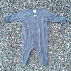H&M Long Sleeved Romper with Bunny Fabric, Size 2-4 Months